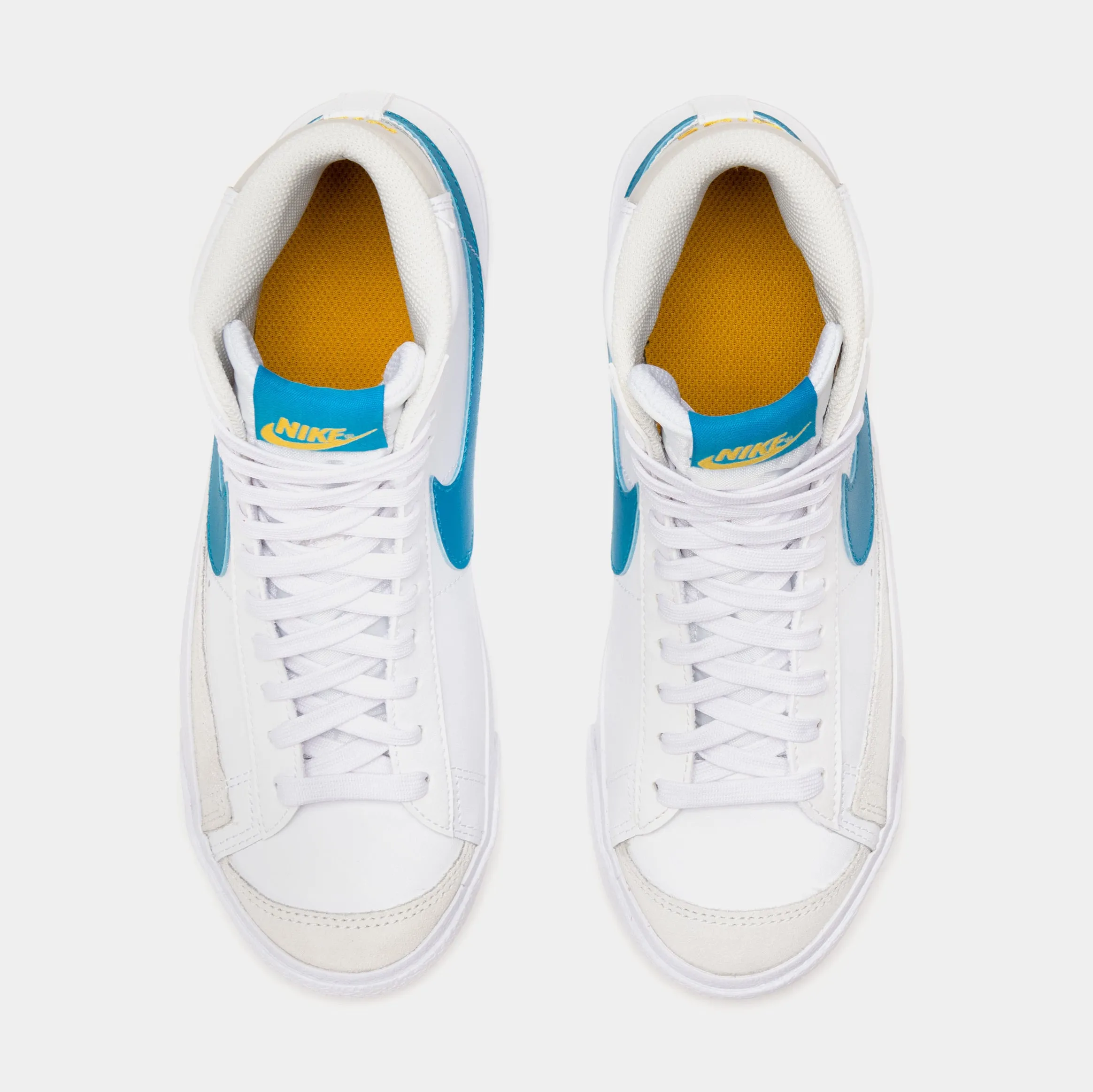 Blazer Mid '77 Grade School Lifestyle Shoes (White/Blue)