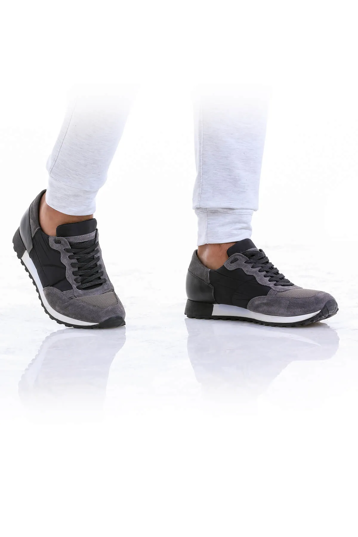 Casual 100% Genuine Leather Gray Lace-Up Shoes