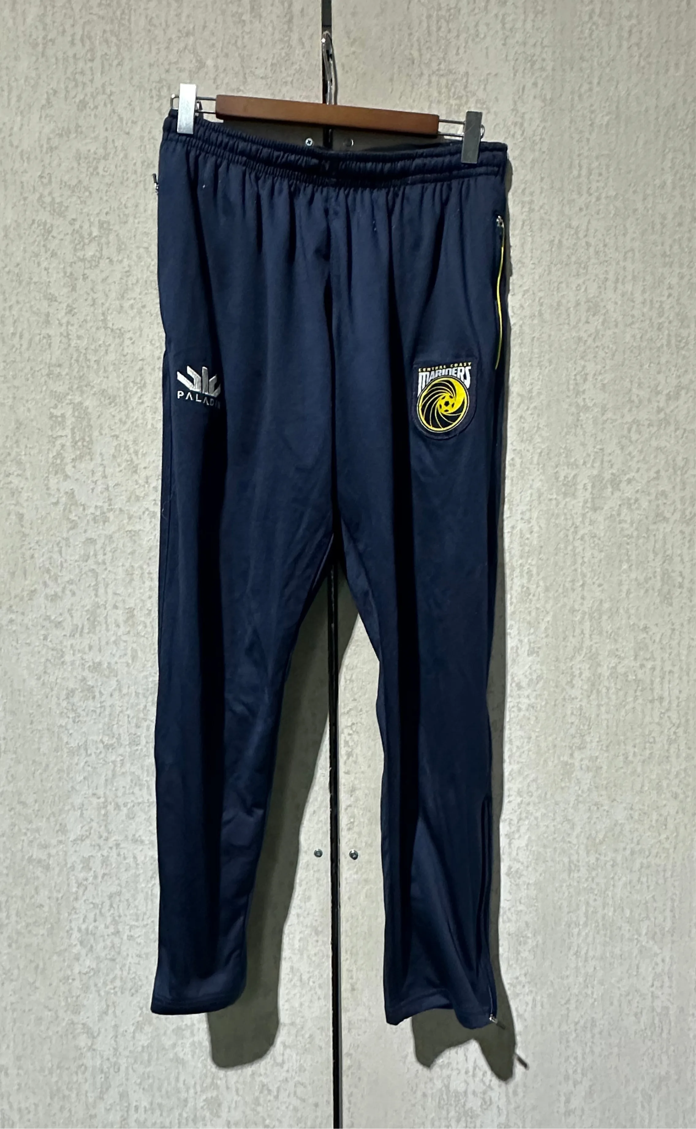 PRE LOVED CENTRAL COAST MARINERS PALADIN TRACK PANT