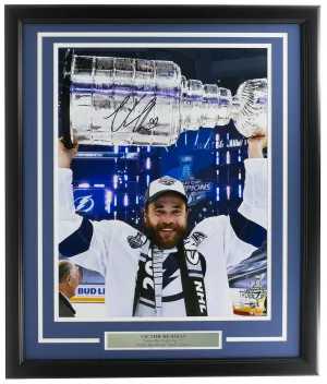 Victor Hedman Signed Framed 16x20 Tampa Bay Lightning Trophy Photo Fanatics